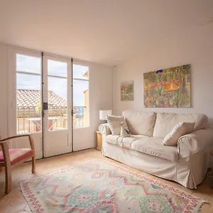 https://the-little-house.fr-provencehotel.com